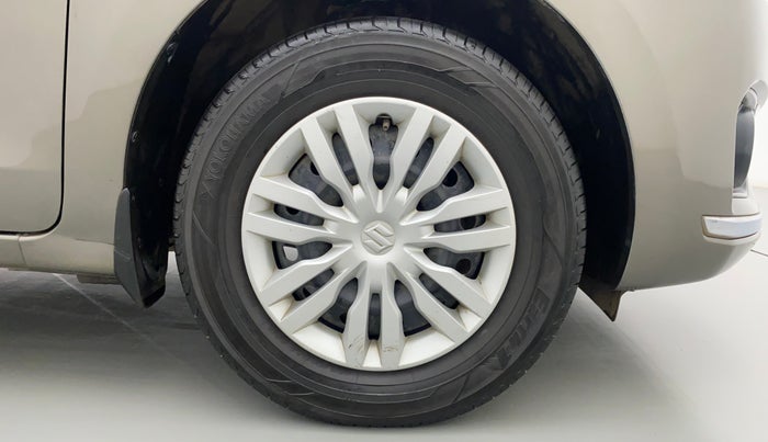 2018 Maruti Dzire VXI AMT, Petrol, Automatic, 79,567 km, Right Front Wheel