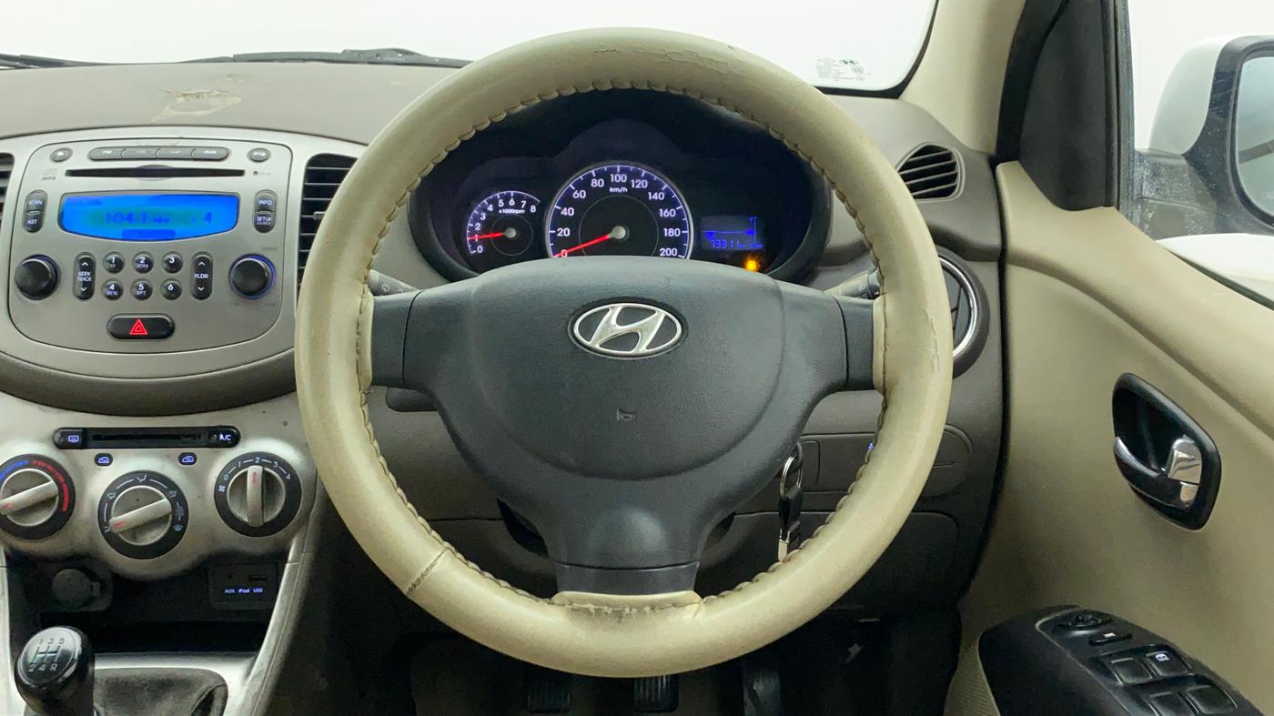 2012 Hyundai i10 SPORTZ 1.2 KAPPA2, Petrol, Manual, 73,310 km, Steering Wheel Close Up