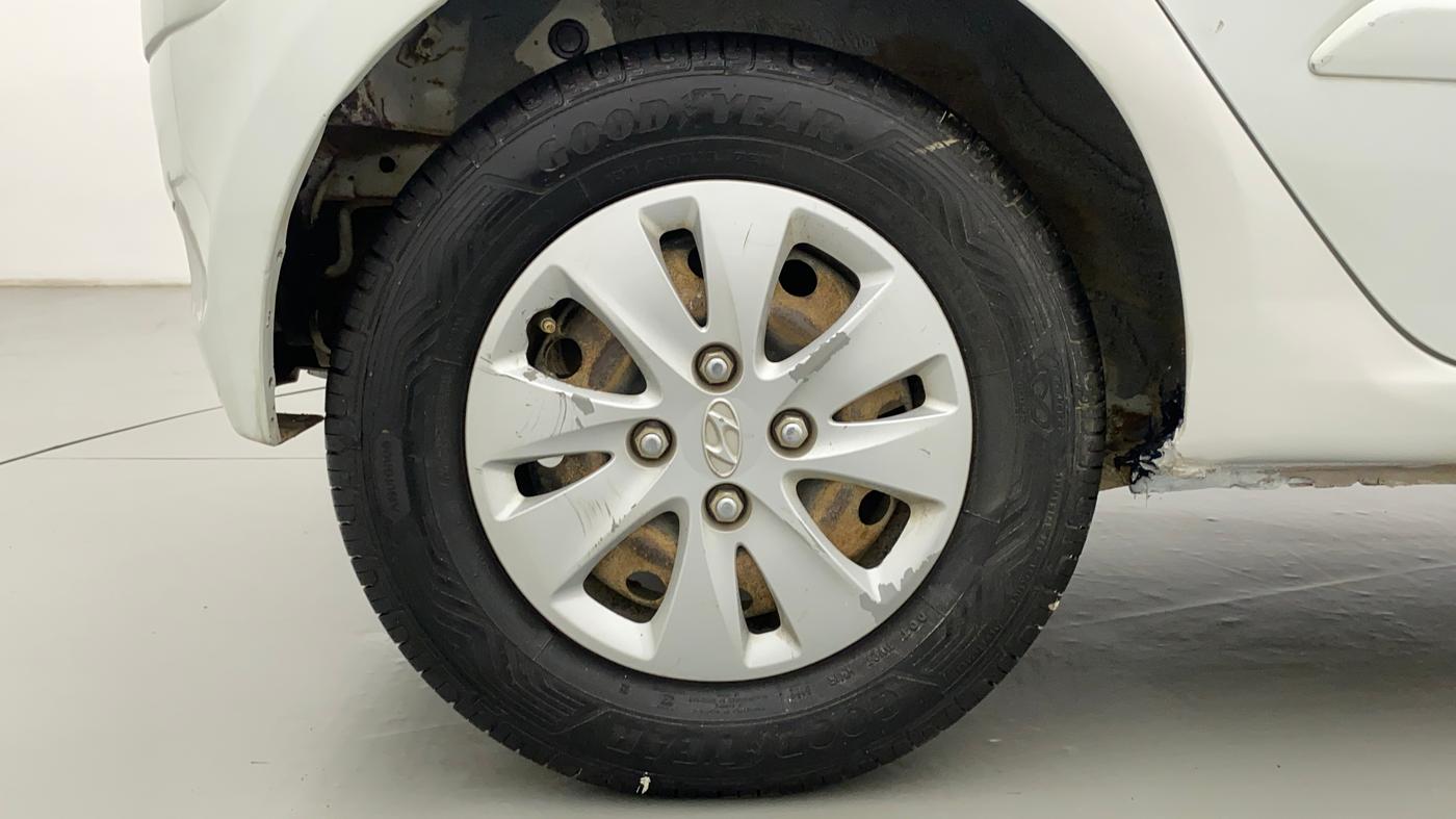2012 Hyundai i10 SPORTZ 1.2 KAPPA2, Petrol, Manual, 73,310 km, Right Rear Wheel
