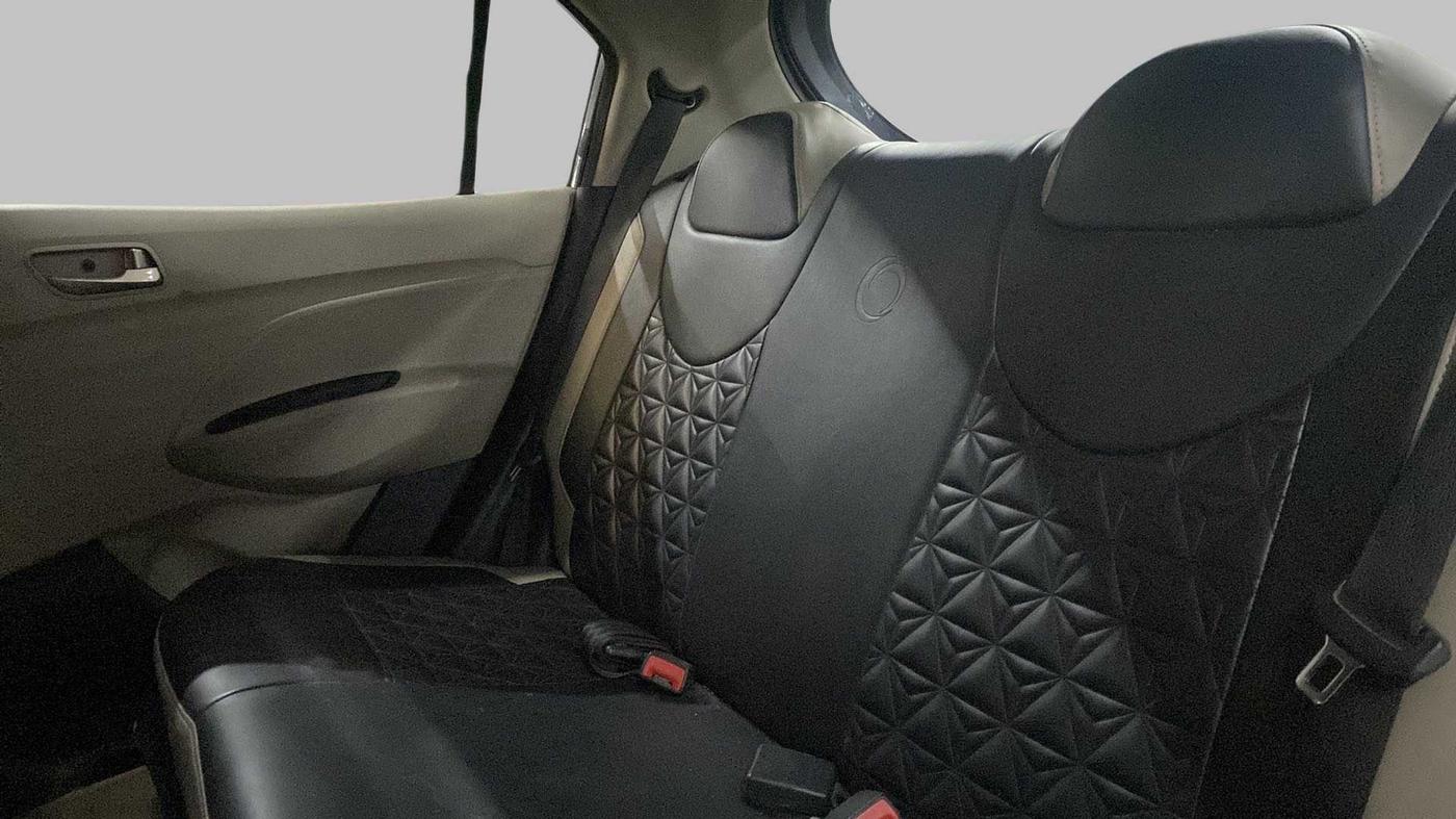 2019 Hyundai NEW SANTRO SPORTZ MT, Petrol, Manual, 57,062 km, Right Side Rear Door Cabin