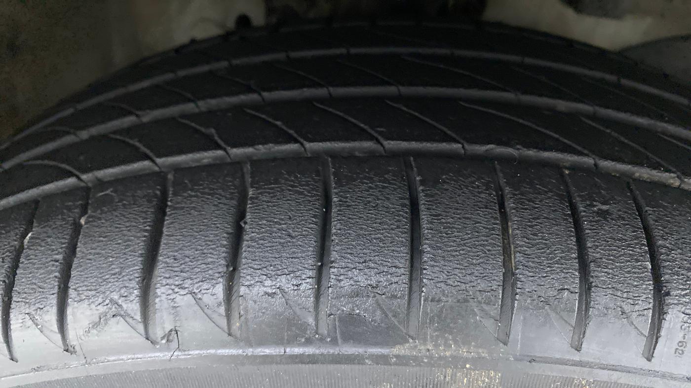 2018 Honda BR-V 1.5L I-VTEC V CVT, Petrol, Automatic, 25,407 km, Right Front Tyre Tread