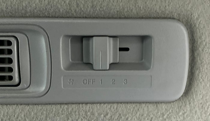 2018 Honda BR-V 1.5L I-VTEC V CVT, Petrol, Automatic, 25,407 km, Rear AC Temperature Control