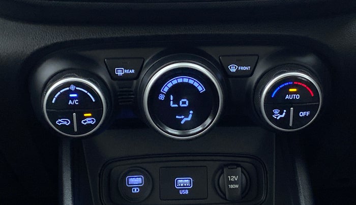 2021 Hyundai VENUE SX 1.0 TURBO IMT, Petrol, Manual, 32,388 km, Automatic Climate Control