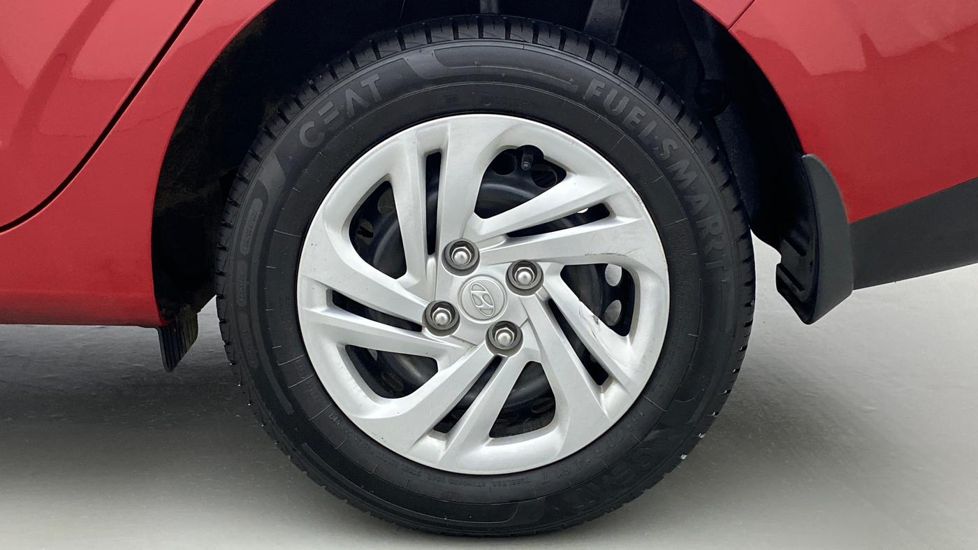 2022 Hyundai AURA S 1.2, Petrol, Manual, 3,812 km, Left Rear Wheel