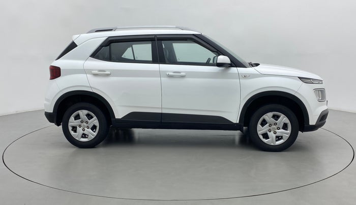 2020 Hyundai VENUE S 1.2, Petrol, Manual, 35,809 km, Right Side View