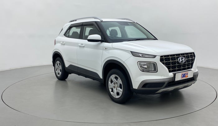 2020 Hyundai VENUE S 1.2, Petrol, Manual, 35,809 km, Right Front Diagonal