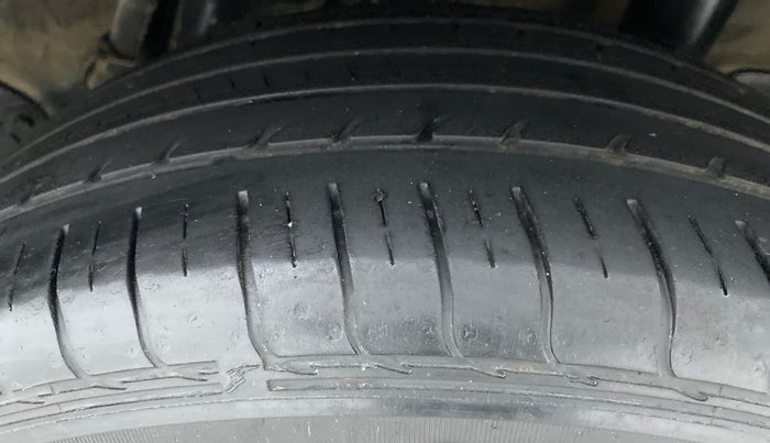 2020 Hyundai VENUE S 1.2, Petrol, Manual, 35,809 km, Left Rear Tyre Tread