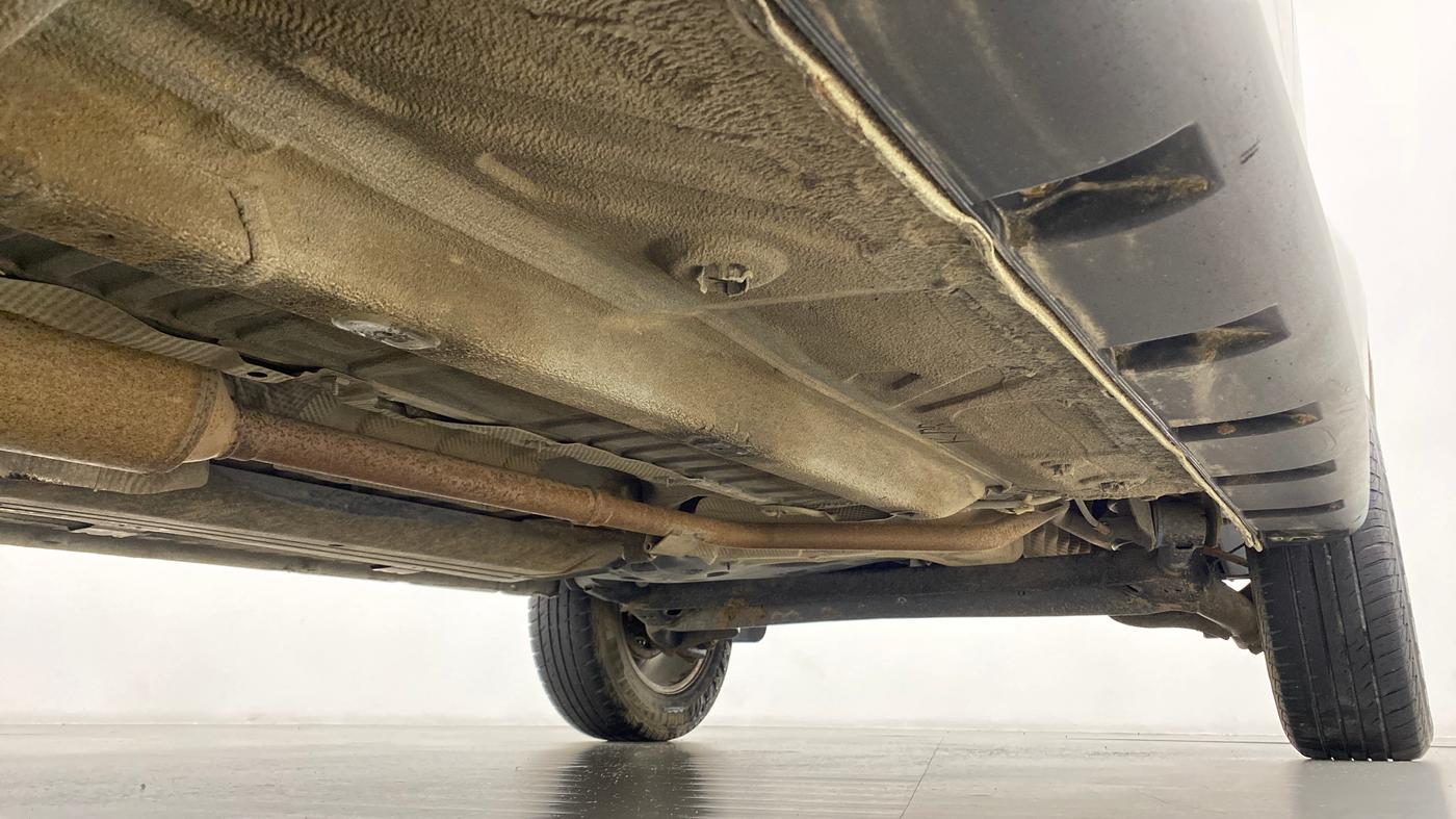 2013 Renault Duster RXZ Diesel 110 (O), Diesel, Manual, 69,201 km, Right Side Underbody