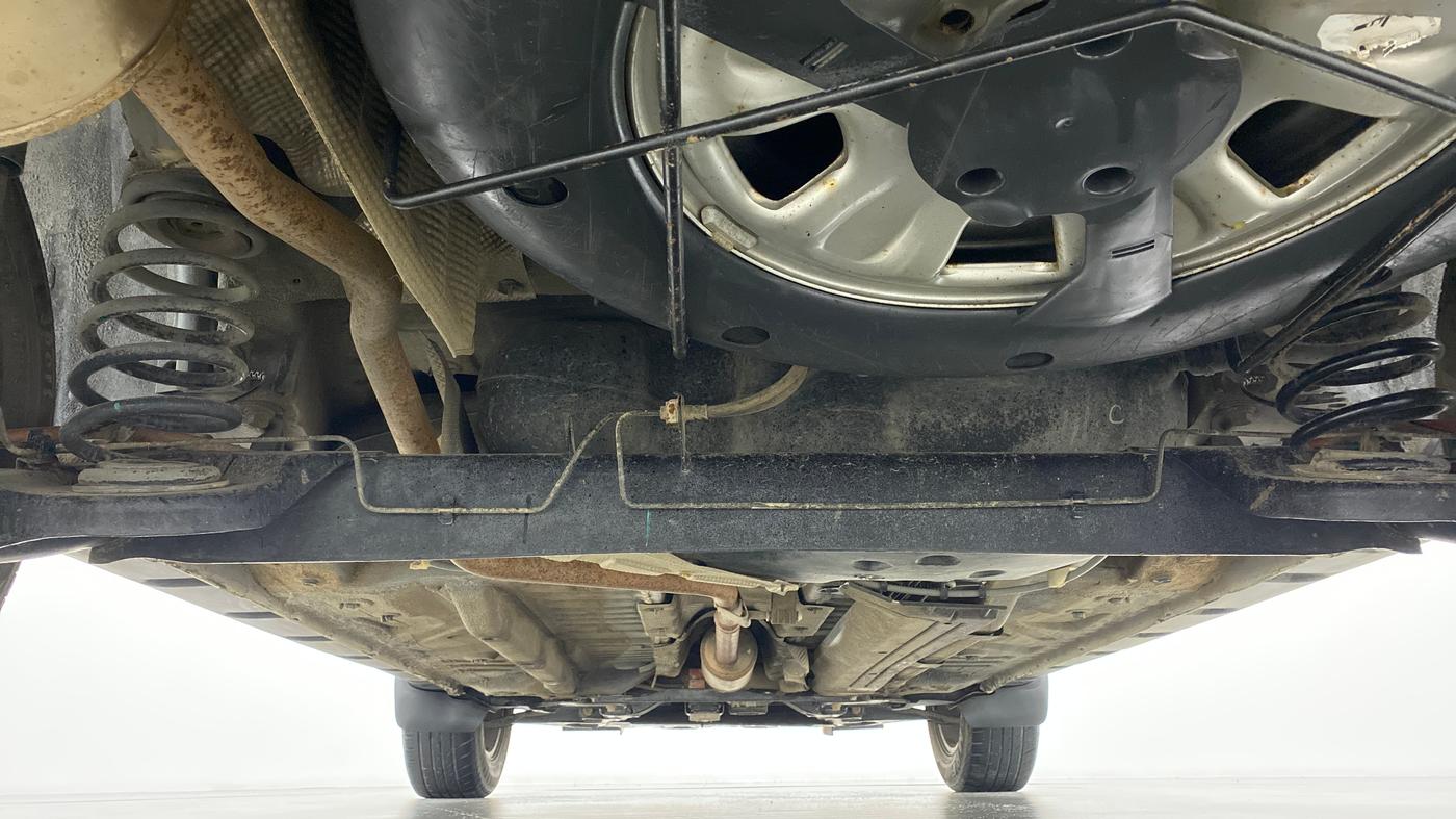 2013 Renault Duster RXZ Diesel 110 (O), Diesel, Manual, 69,201 km, Rear Underbody