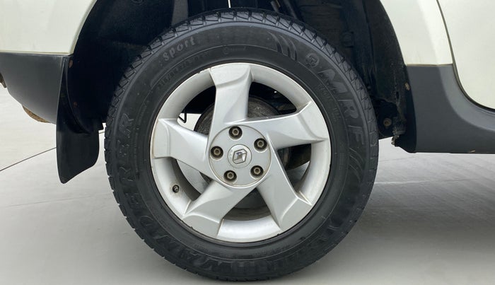 2013 Renault Duster RXZ Diesel 110 (O), Diesel, Manual, 69,201 km, Right Rear Wheel