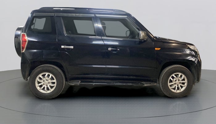 2016 Mahindra TUV300 T8, Diesel, Manual, 93,473 km, Right Side View
