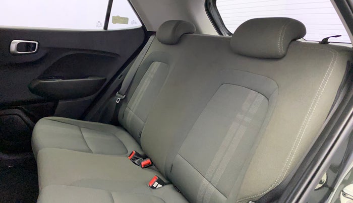 2020 Hyundai VENUE SX PLUS 1.0 TURBO DCT, Petrol, Automatic, 46,313 km, Right Side Rear Door Cabin