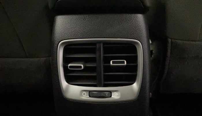 2020 Hyundai VENUE SX PLUS 1.0 TURBO DCT, Petrol, Automatic, 46,313 km, Rear AC Vents