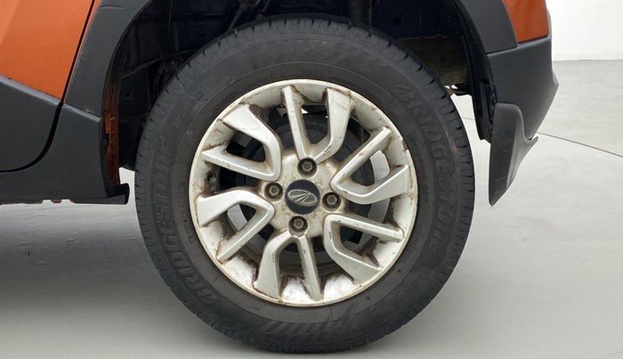 2016 Mahindra Kuv100 K8 D 6 STR, Diesel, Manual, 72,269 km, Left Rear Wheel