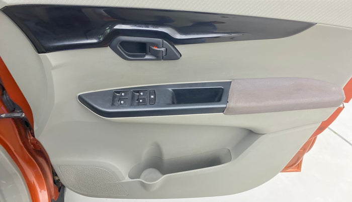 2016 Mahindra Kuv100 K8 D 6 STR, Diesel, Manual, 72,269 km, Driver Side Door Panels Control