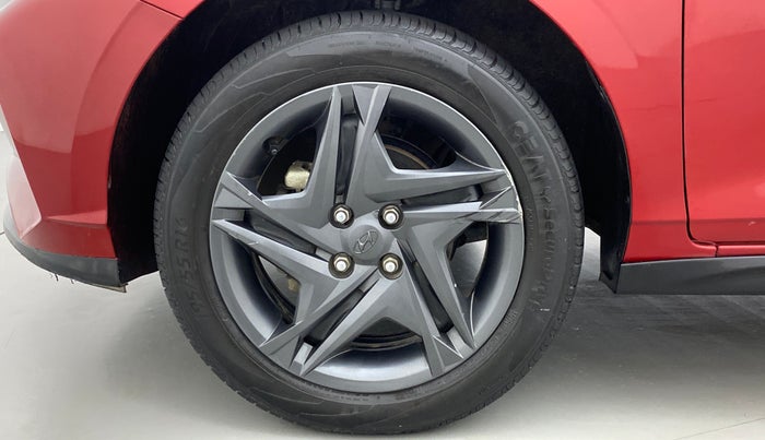 2021 Hyundai NEW I20 SPORTZ 1.2 MT, Petrol, Manual, 14,261 km, Left Front Wheel