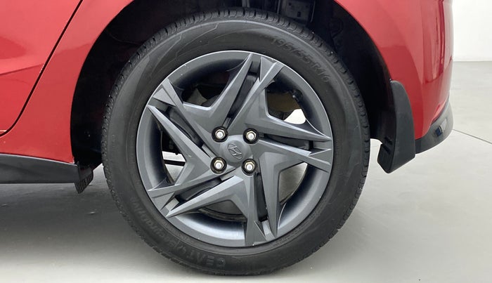 2021 Hyundai NEW I20 SPORTZ 1.2 MT, Petrol, Manual, 14,261 km, Left Rear Wheel