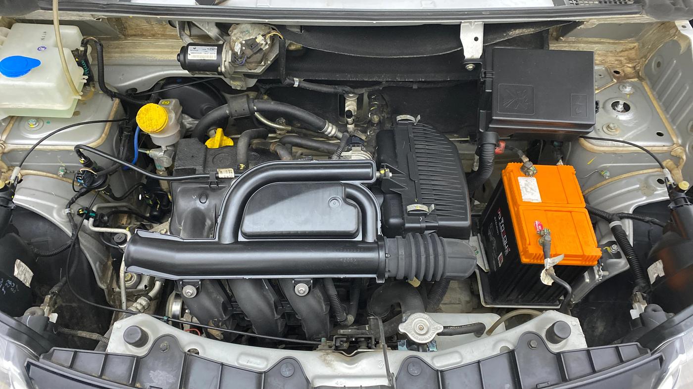 2018 Renault Kwid 1.0 RXT Opt, Petrol, Manual, 63,276 km, Open Bonet