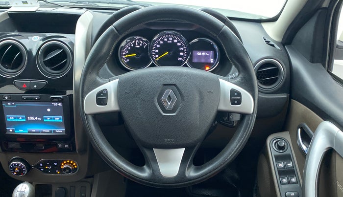 2018 Renault Duster RXZ 85 PS DIESEL, Diesel, Manual, 58,231 km, Steering Wheel Close Up