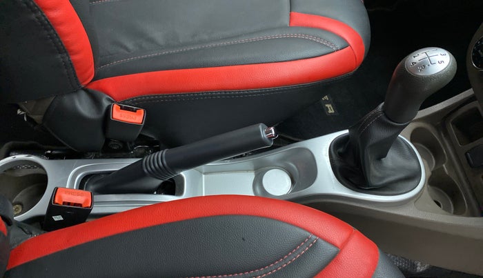 2018 Renault Duster RXZ 85 PS DIESEL, Diesel, Manual, 58,231 km, Gear Lever