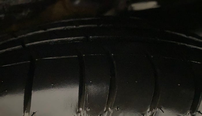 2012 Hyundai i10 SPORTZ (O) 1.2, Petrol, Manual, 83,393 km, Left Rear Tyre Tread