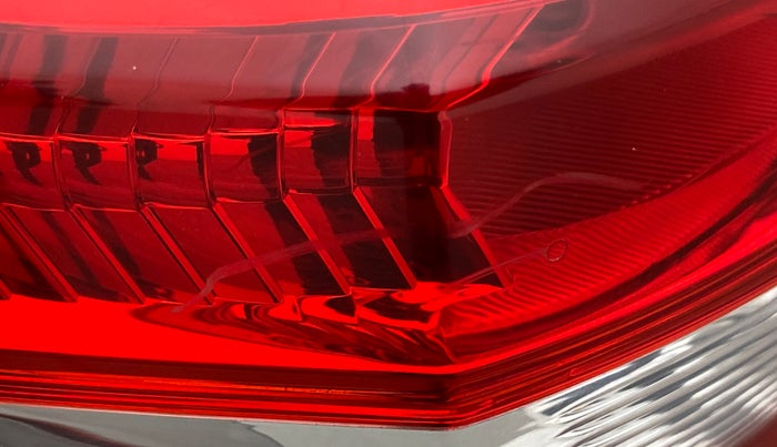 2019 Toyota YARIS J MT, Petrol, Manual, 27,652 km, Left tail light - Minor scratches
