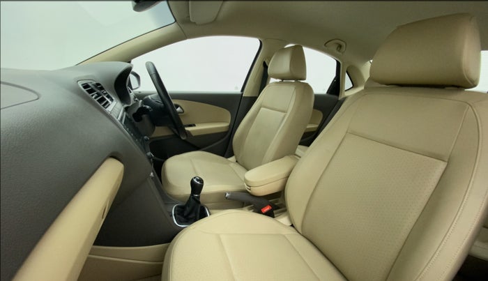 2019 Volkswagen Vento HIGHLINE PETROL, Petrol, Manual, 16,313 km, Right Side Front Door Cabin