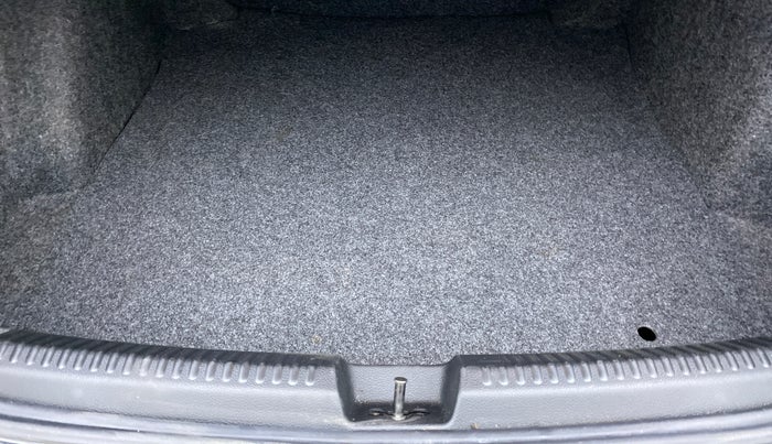 2019 Volkswagen Vento HIGHLINE PETROL, Petrol, Manual, 16,313 km, Boot Inside