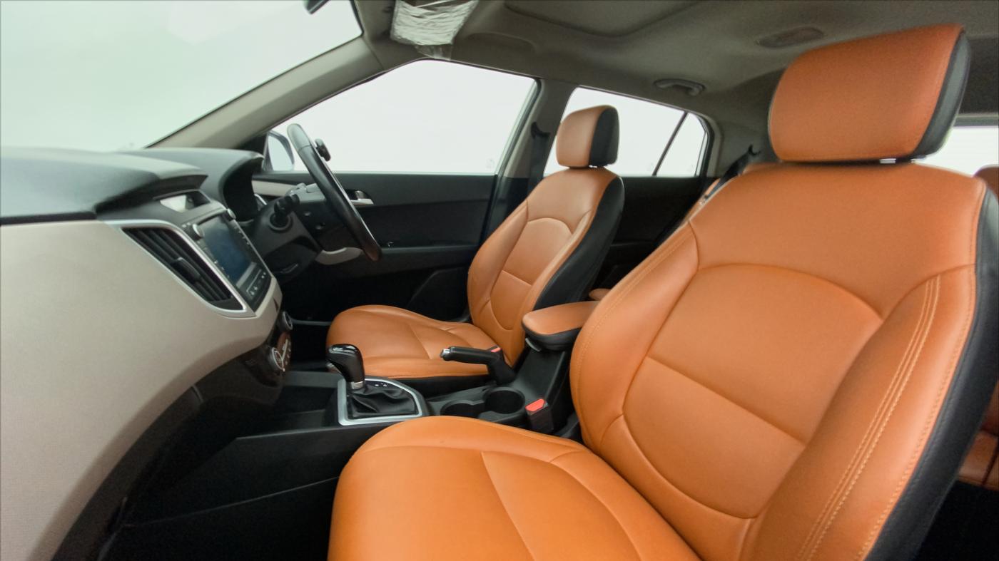 2018 Hyundai Creta SX AT 1.6 DIESEL, Diesel, Automatic, 74,337 km, Right Side Front Door Cabin