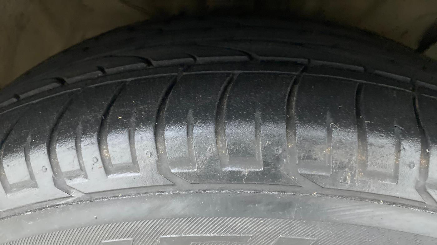 2018 Hyundai Creta SX AT 1.6 DIESEL, Diesel, Automatic, 74,337 km, Right Front Tyre Tread