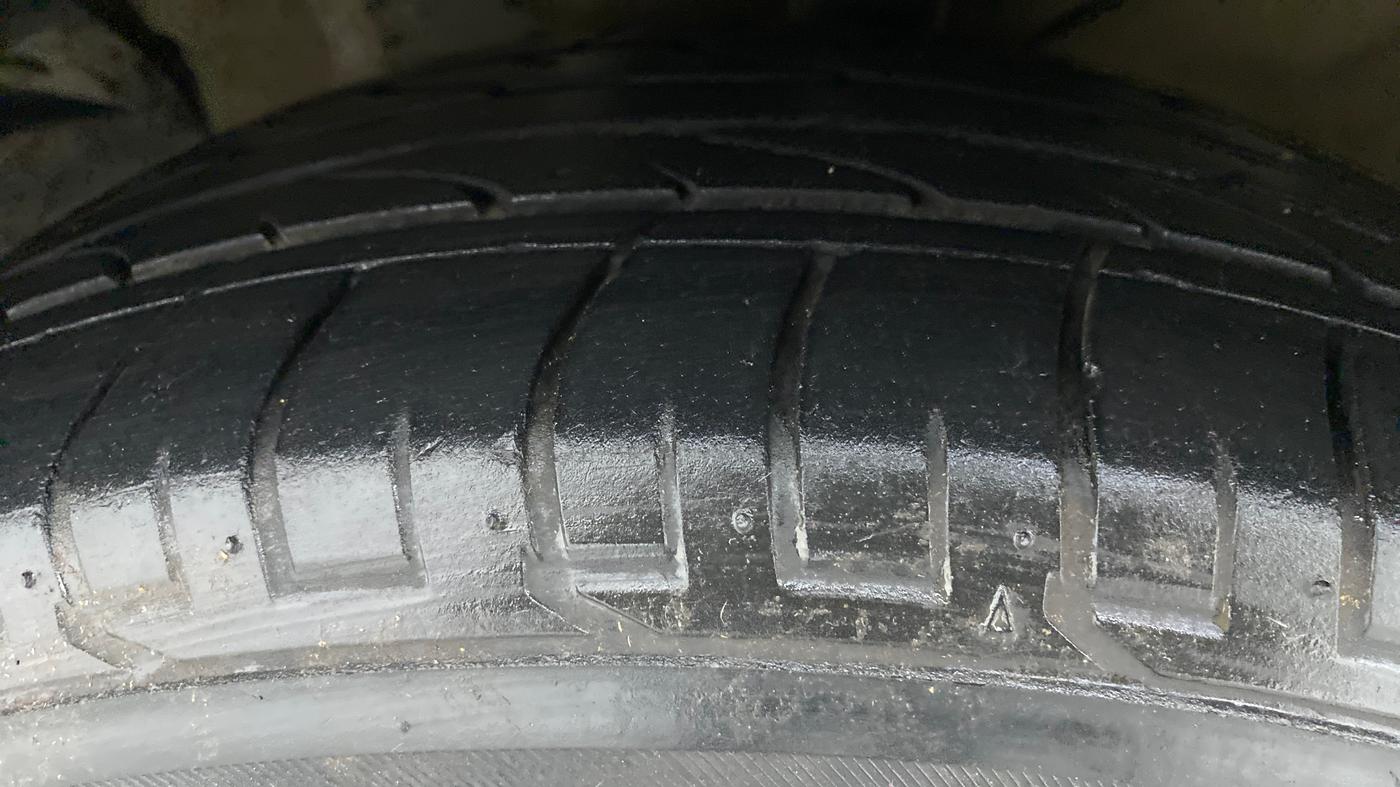 2018 Hyundai Creta SX AT 1.6 DIESEL, Diesel, Automatic, 74,337 km, Left Front Tyre Tread