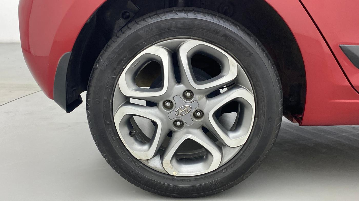 2019 Hyundai Elite i20 ASTA 1.2 (O), Petrol, Manual, 30,767 km, Right Rear Wheel