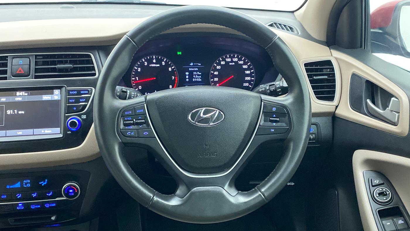 2019 Hyundai Elite i20 ASTA 1.2 (O), Petrol, Manual, 30,767 km, Steering Wheel Close Up