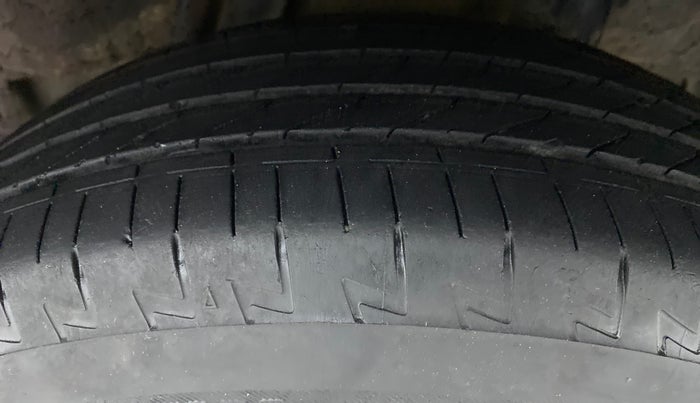 2017 Honda Jazz 1.2L I-VTEC SV, Petrol, Manual, 63,093 km, Left Rear Tyre Tread
