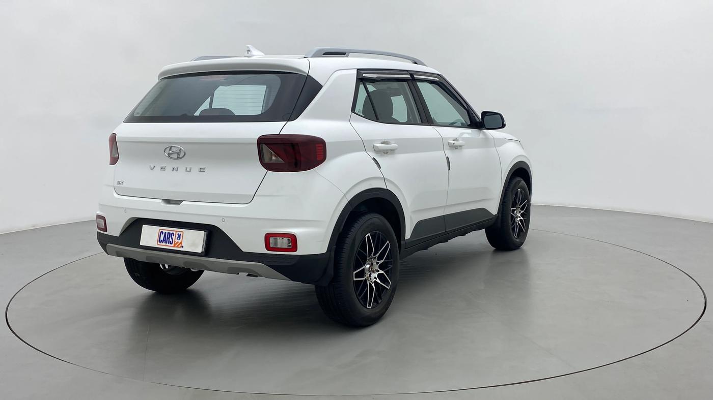 2022 Hyundai VENUE SX 1.5 CRDI, Diesel, Manual, 9,624 km, Right Back Diagonal