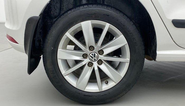 2017 Volkswagen Polo HIGHLINE1.2L PETROL, Petrol, Manual, 98,115 km, Right Rear Wheel