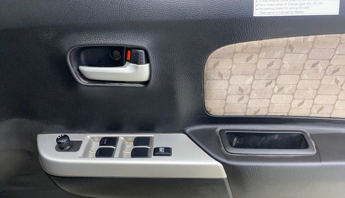 2015 Maruti Wagon R 1.0 VXI AMT, Petrol, Automatic, 31,640 km, Driver Side Door Panels Control