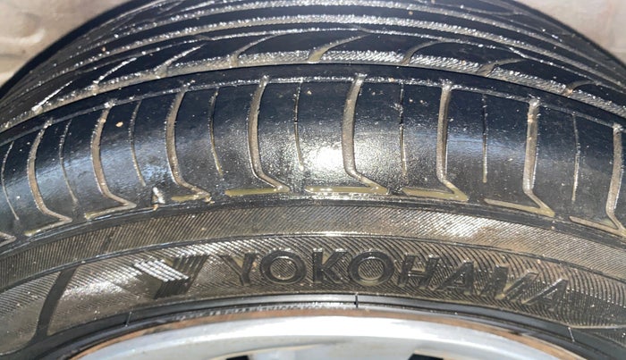 2017 Maruti Celerio ZXI, Petrol, Manual, 91,090 km, Right Front Tyre Tread