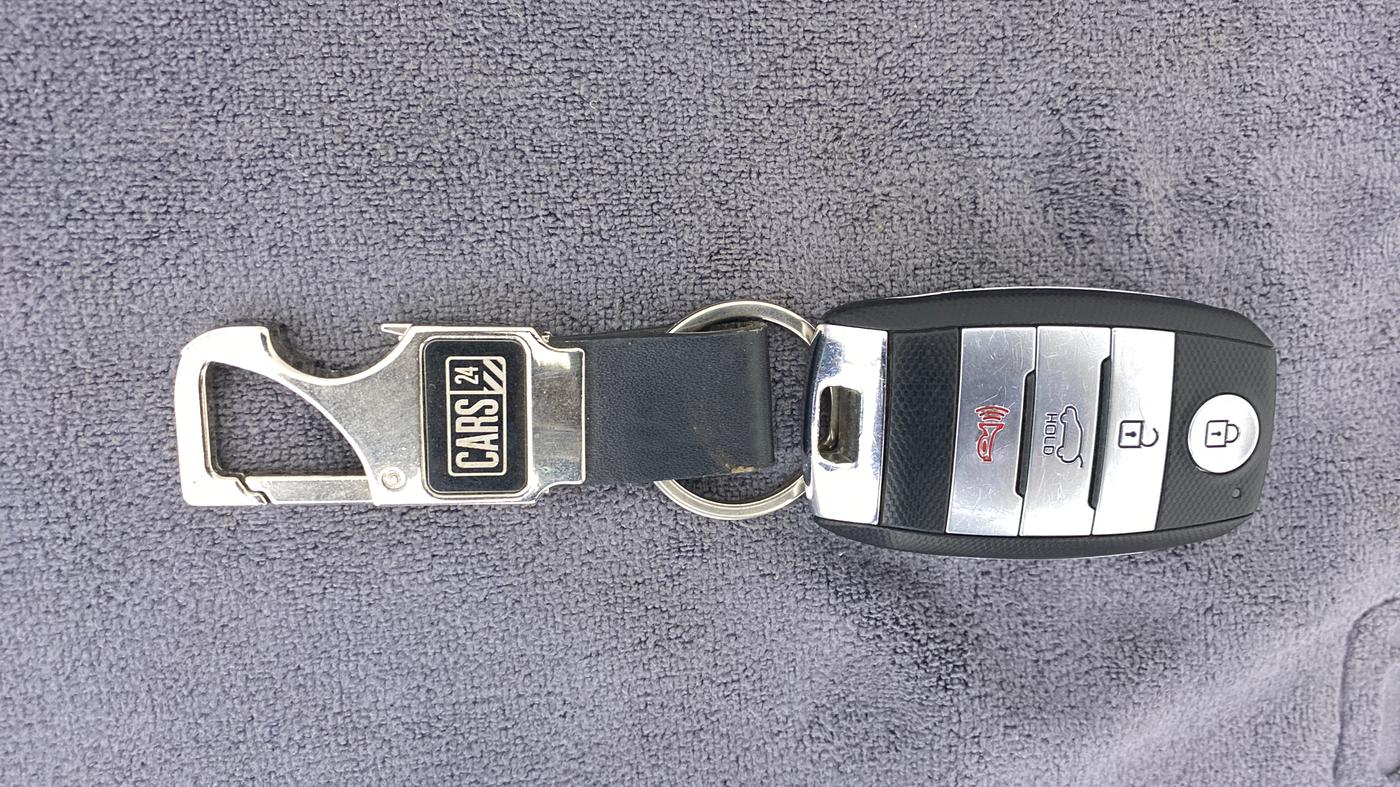 2019 KIA SELTOS HTX+ MT 1.5 DIESEL, Diesel, Manual, 20,374 km, Key Close Up