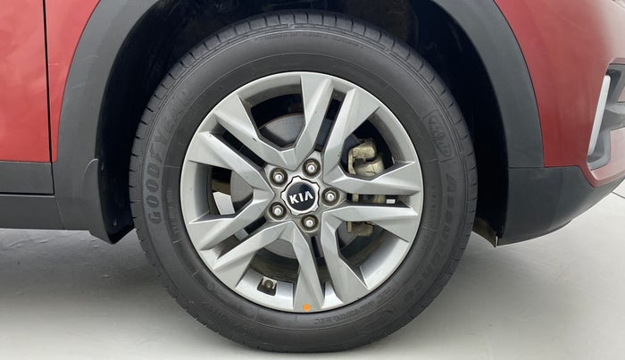 2019 KIA SELTOS HTX+ MT 1.5 DIESEL, Diesel, Manual, 20,374 km, Right Front Wheel