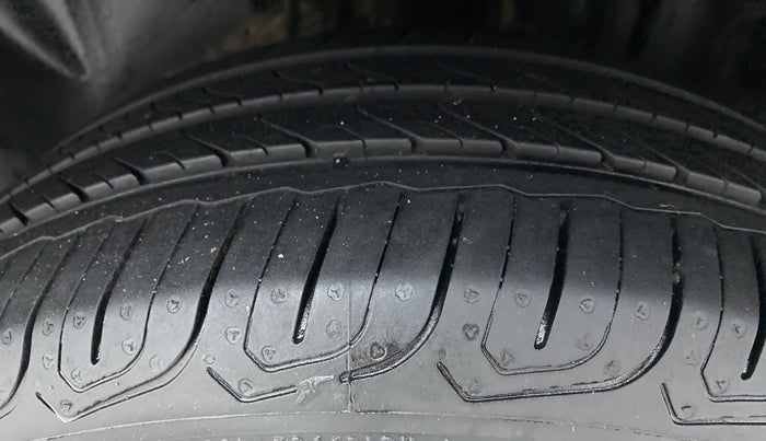 2018 Skoda Rapid 1.5 TDI MT AMBITION, Diesel, Manual, 58,503 km, Left Rear Tyre Tread