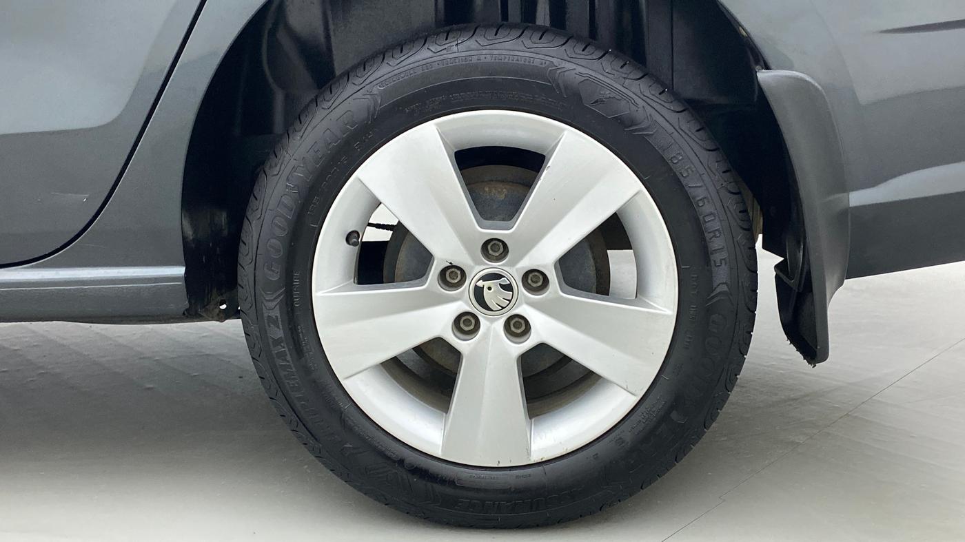 2018 Skoda Rapid 1.5 TDI MT AMBITION, Diesel, Manual, 58,503 km, Left Rear Wheel