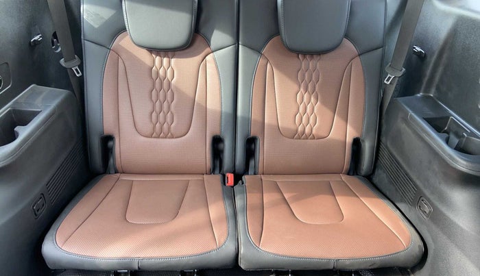 2022 Hyundai ALCAZAR 2.0 SIGNATURE (O) AT 6STR, Petrol, Automatic, 10,456 km, Third Seat Row ( optional )