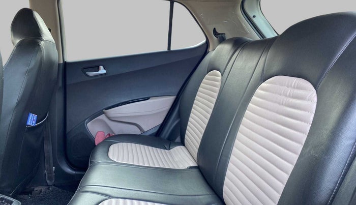 2018 Hyundai Grand i10 SPORTZ 1.2 KAPPA VTVT, Petrol, Manual, 69,511 km, Right Side Rear Door Cabin