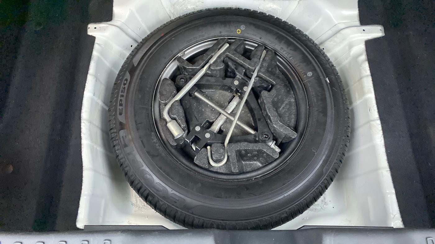 2020 Tata ALTROZ XZ PETROL, Petrol, Manual, 55,321 km, Spare Tyre