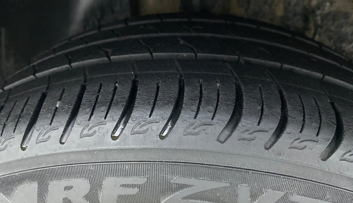 2020 Tata ALTROZ XZ PETROL, Petrol, Manual, 55,321 km, Right Rear Tyre Tread
