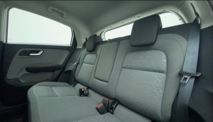 2020 Tata ALTROZ XZ PETROL, Petrol, Manual, 55,321 km, Right Side Rear Door Cabin