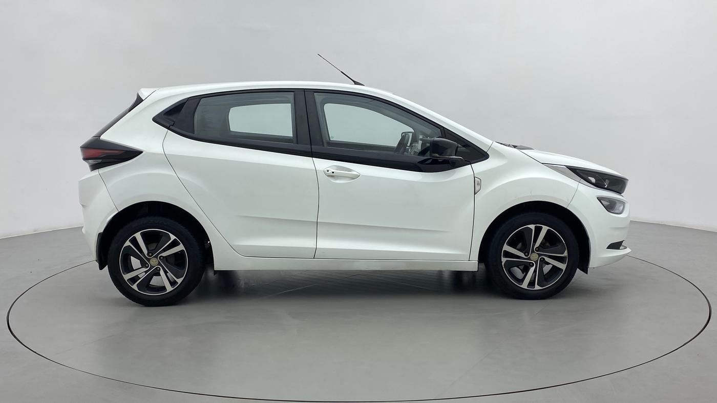 2020 Tata ALTROZ XZ PETROL, Petrol, Manual, 55,321 km, Right Side View