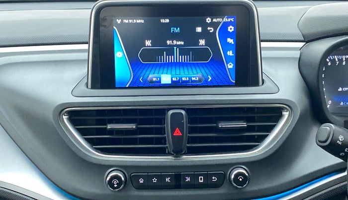 2020 Tata ALTROZ XZ PETROL, Petrol, Manual, 55,321 km, Infotainment System
