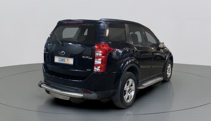 2015 Mahindra XUV500 W8, Diesel, Manual, 35,902 km, Right Back Diagonal
